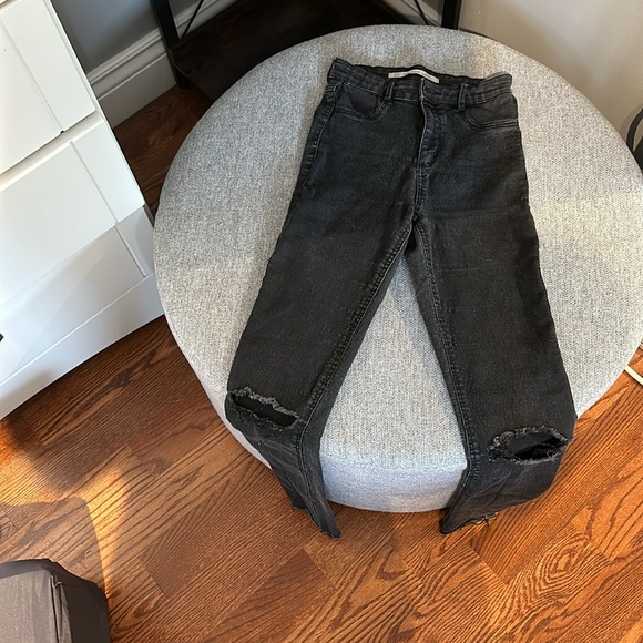 Zara faded black ripped jeans - Picture 2 of 2